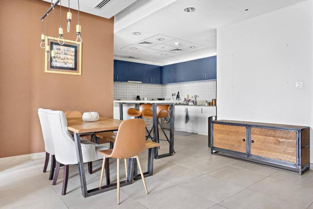 Apartment Koyo In The Heart Of Jbr Beach - 3Bdr Dubai Eksteriør billede