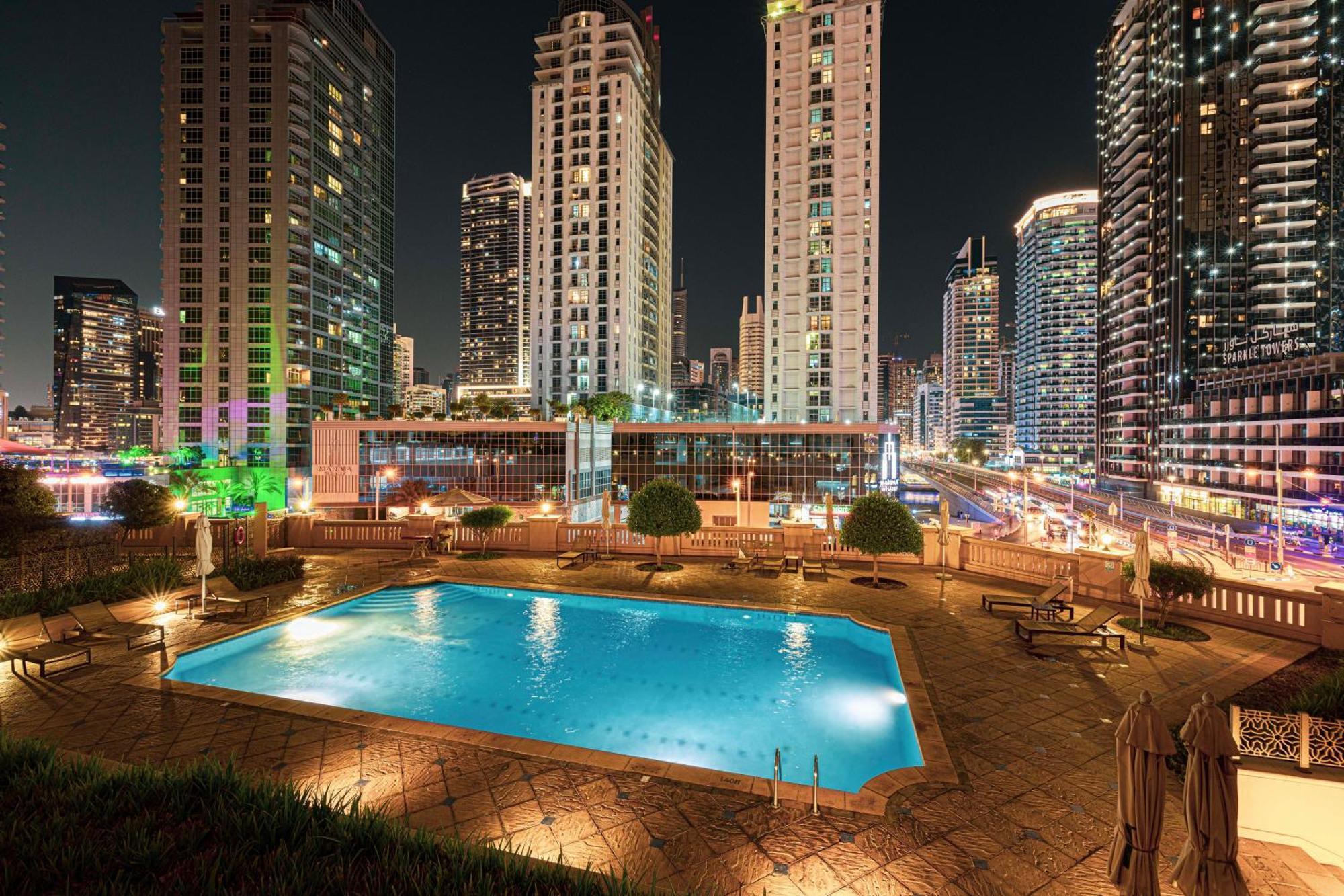 Apartment Koyo In The Heart Of Jbr Beach - 3Bdr Dubai Eksteriør billede